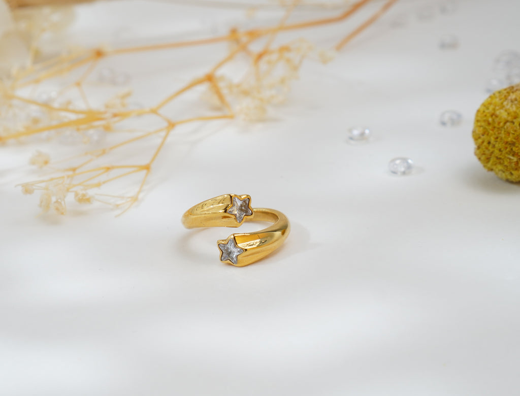 Bague dorée étoile zircon en acier inoxydable – Éclat raffiné