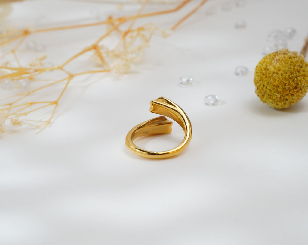 Bague dorée étoile zircon en acier inoxydable – Éclat raffiné