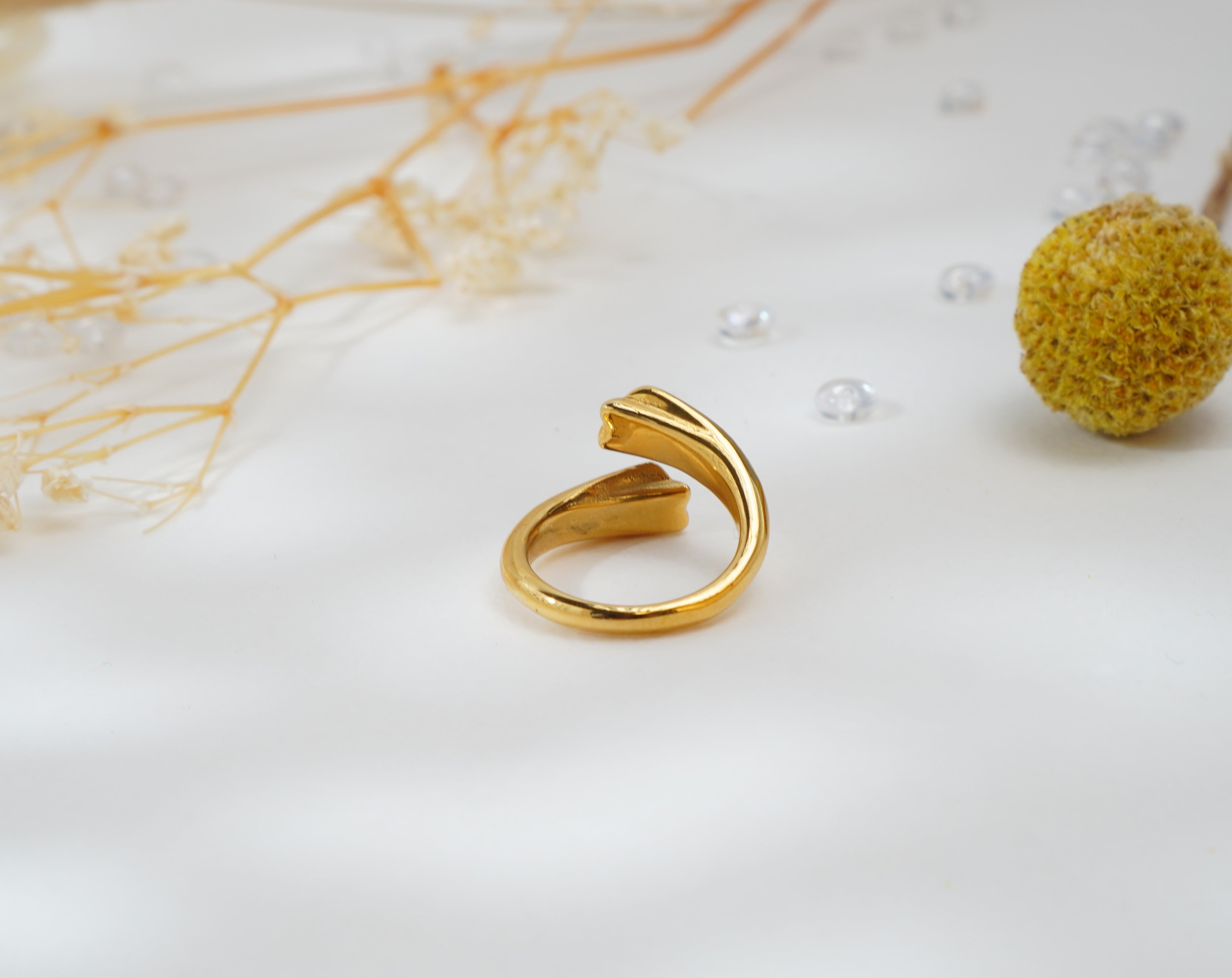 Bague dorée étoile zircon en acier inoxydable – Éclat raffiné