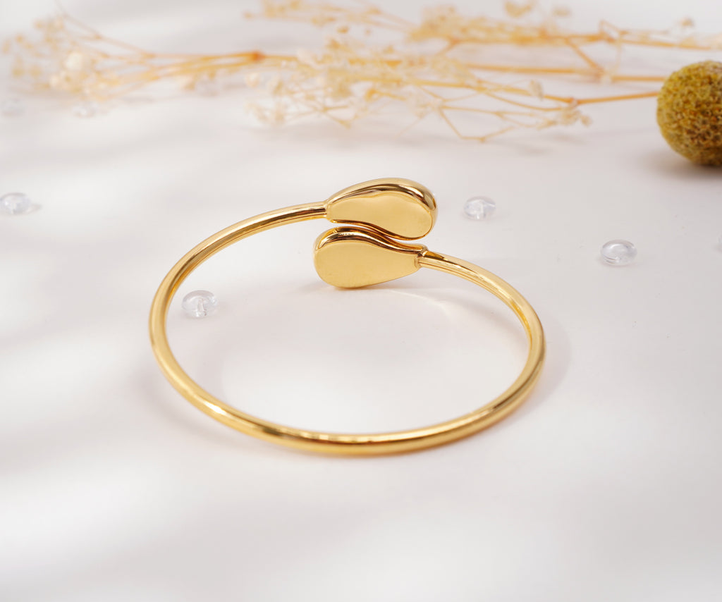 Bague et Bracelet dorés goutte perle synthétique en acier inoxydable – Design fluide & moderne