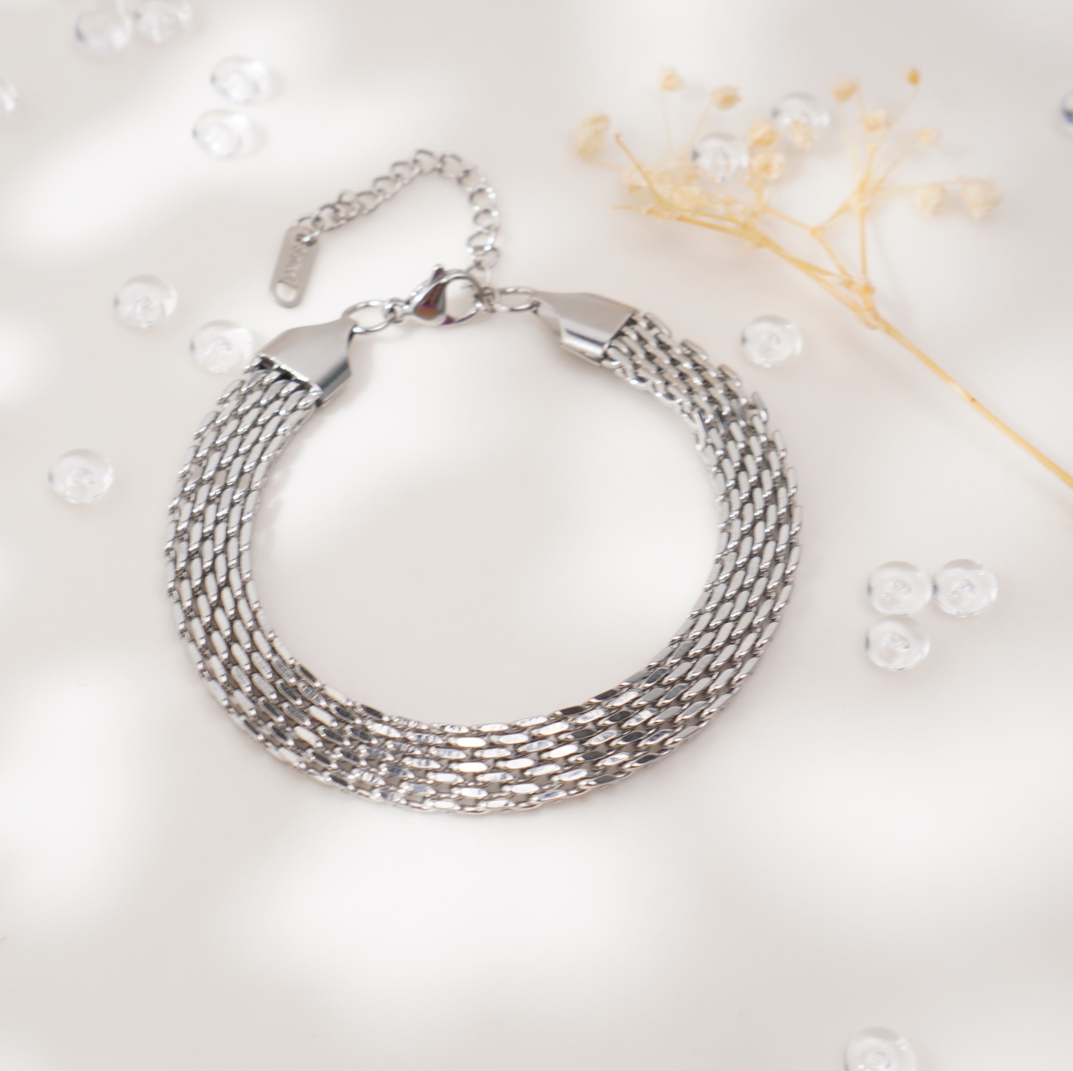 Bracelet argenté tressé en acier inoxydable