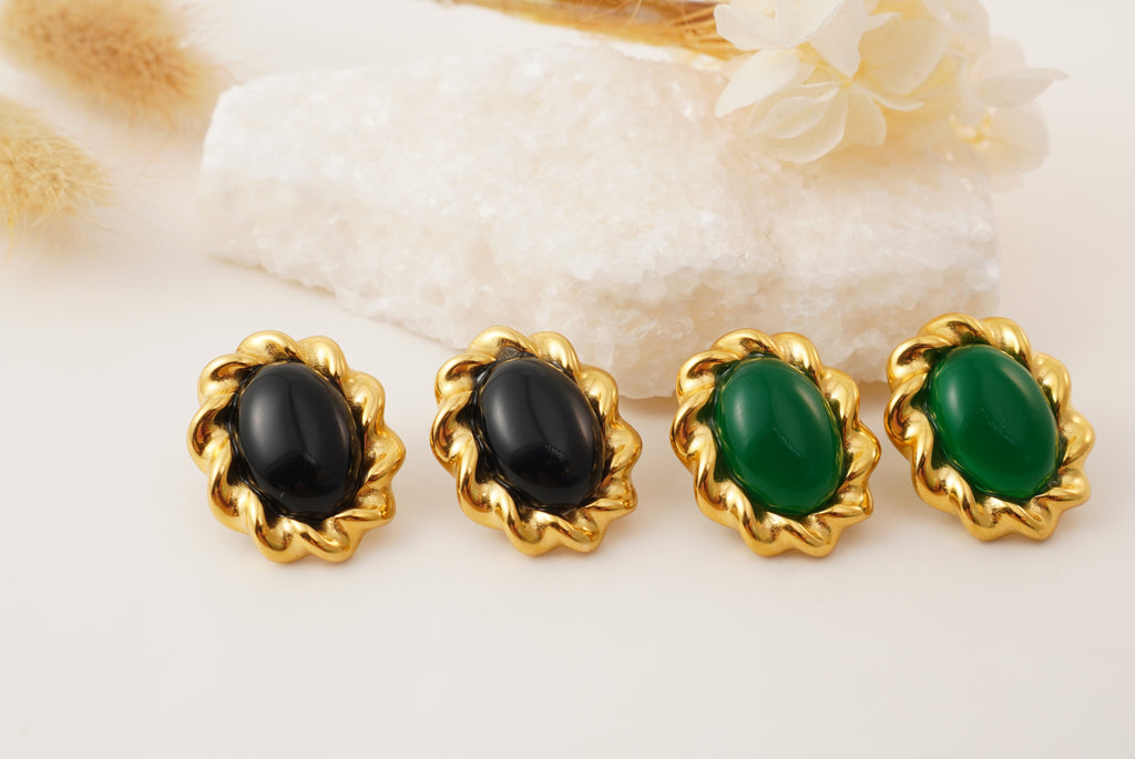 Boucles d’oreilles dorées pierre ovale en acier inoxydable – Élégance vintage & éclat raffiné