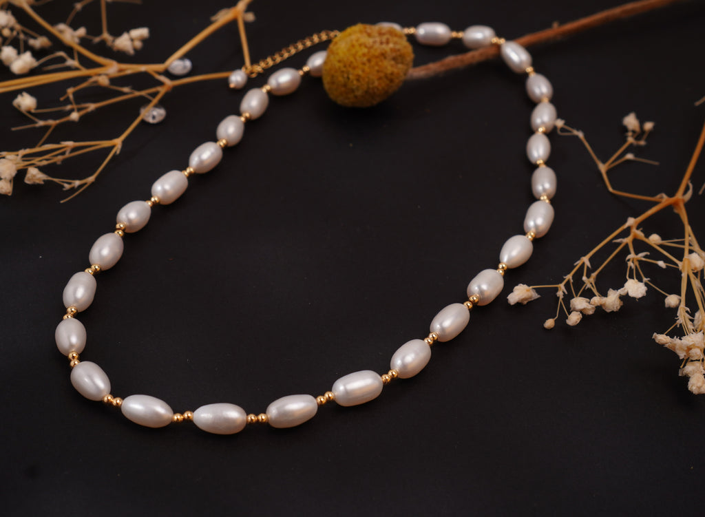 Collier perles d’eau douce naturelles en forme de goutte – Élégance vintage